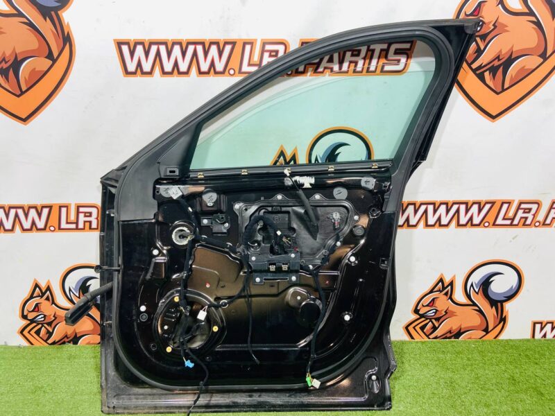 T4A1368KIT Front right door complete Jaguar F-Pace X761 (2017-) Used cost 650 € in stock 3 pcs.