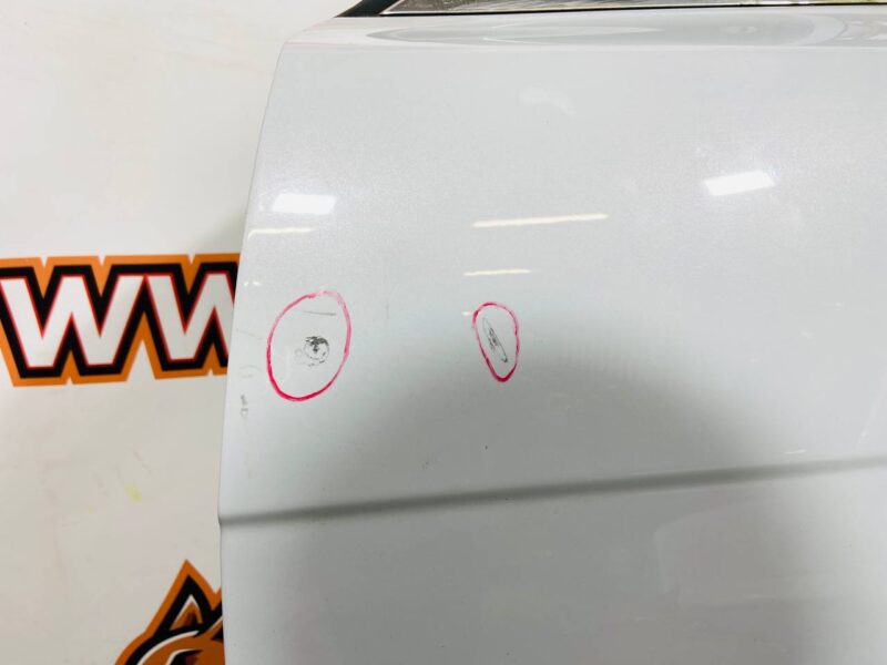 T4A1369KIT Front left door complete Jaguar F-Pace X761 (2017-) Used cost 400 € in stock 1 pcs.