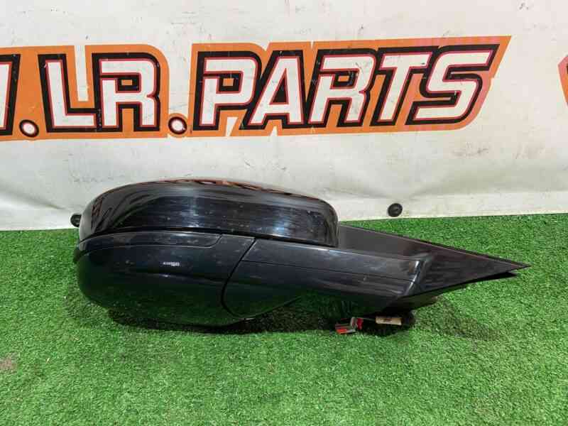 T4A5582 Exterior mirror right 6 pin Jaguar F-Pace X761 (2017-) used cost 300 € in stock 1 pcs.