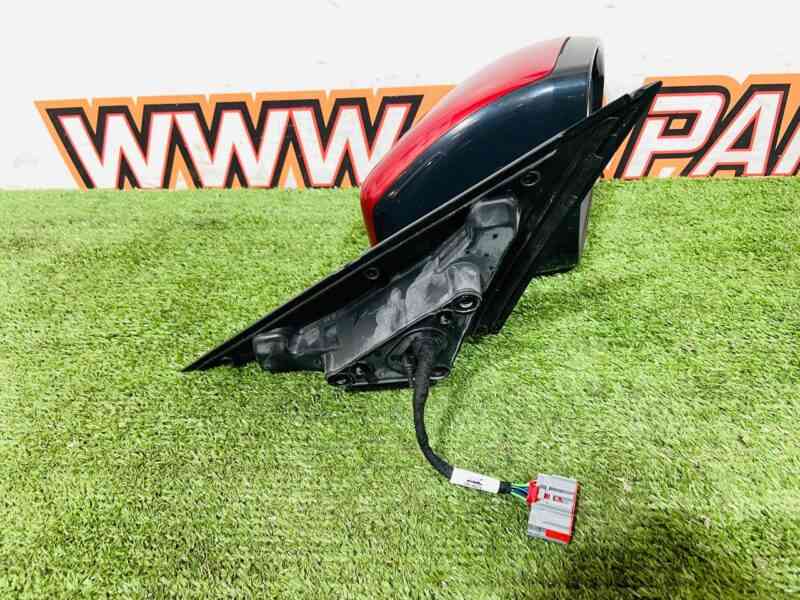 T4A5582 Exterior mirror right 6 pin Jaguar F-Pace X761 (2017-) used cost 300 € in stock 1 pcs.