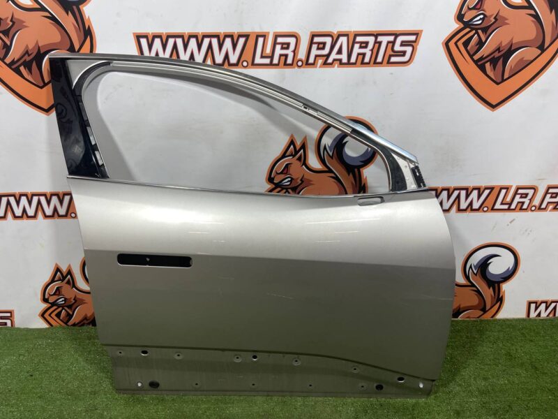 T4K1541 Front right door Jaguar I-Pace (2018-) used cost 650 € in stock 1 pcs.