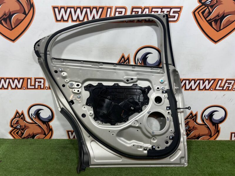 T4K1544 Rear left jaguar I-Pace (2018-) used - Image 13