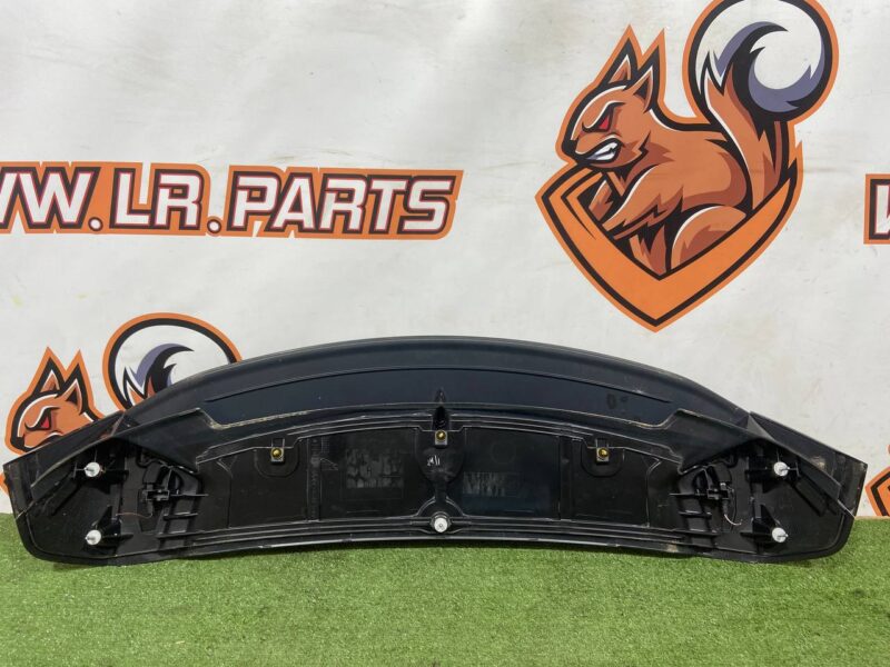 T4K3871LML Upper spoiler Jaguar I-Pace (2018-) Used - Image 13