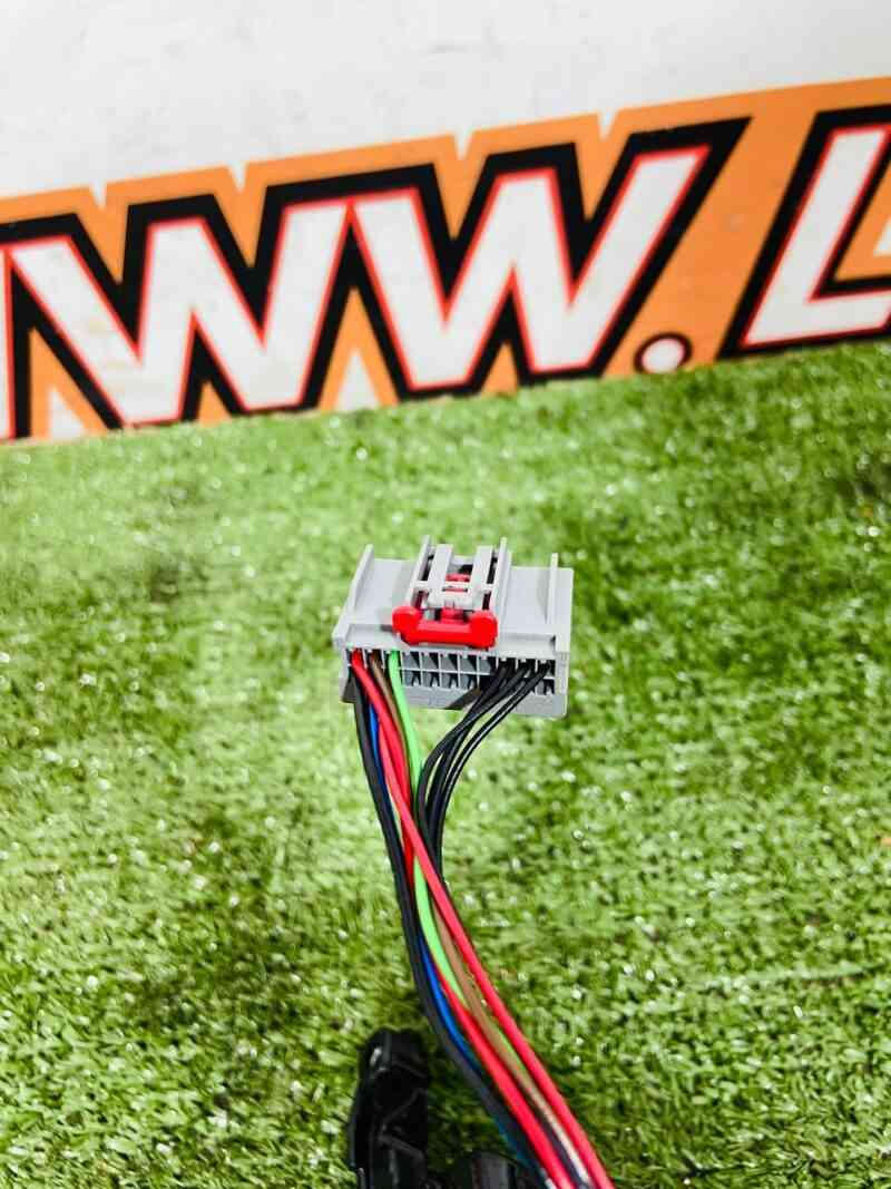 T4K4174 Left outer mirror 9 pin Jaguar I-Pace (2018-) Used - Image 24