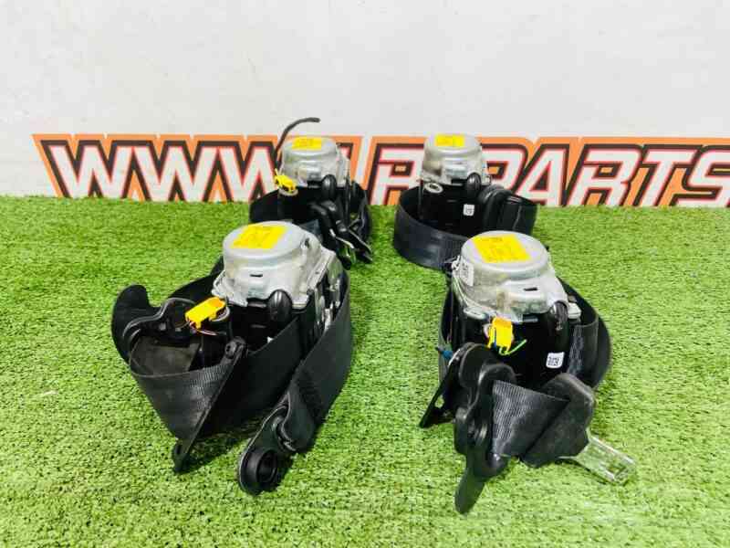 T4K4440PVJ Set of seat belts Jaguar I-Pace X590 (2018-) Used cost 110 € in stock 1 pcs.