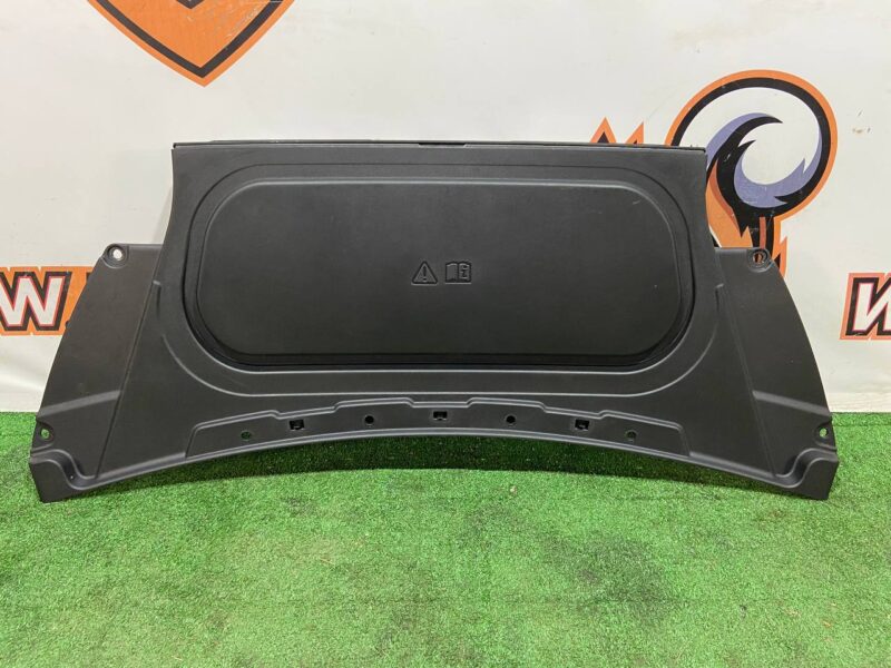 T4K8820 Bonnet trim middle Jaguar I-Pace X590 (2018-) Used cost 160 € in stock 7 pcs.