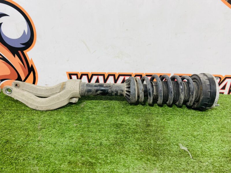 J9D1176KIT Front left shock absorber with bracket Jaguar I-Pace X590 (2018-) Used cost 200 € in stock 2 pcs.