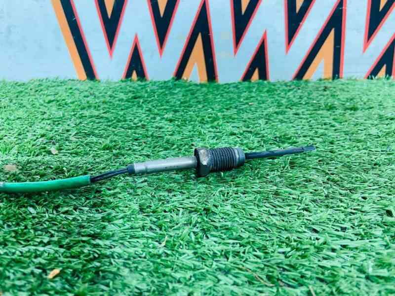 LR071700 Exhaust gas temperature sensor Range Rover Evoque L538 (2012-2018) Used cost 30 € in stock 1 pcs.