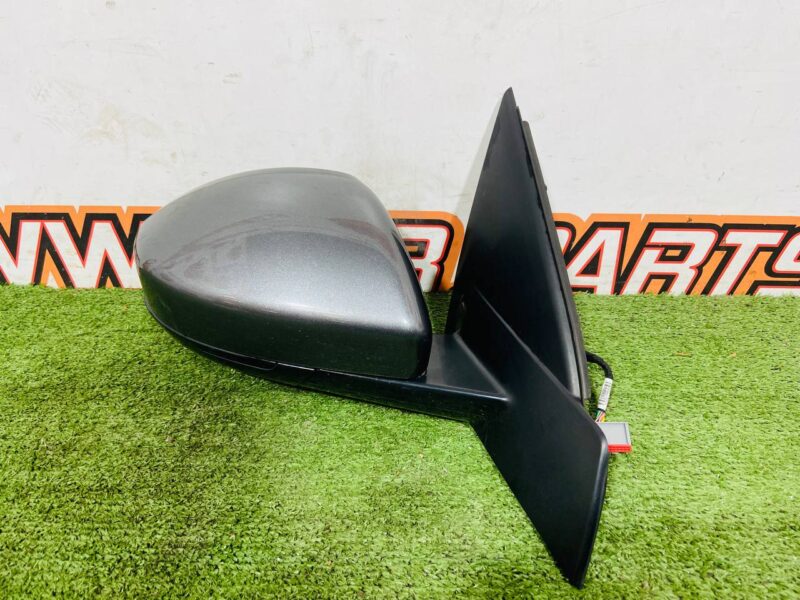 LR072948 Exterior mirror right Land Rover Discovery Sport L550 (2015-) used cost 320 € in stock 1 pcs.