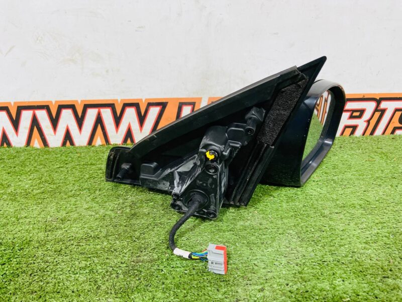 LR072948 Exterior mirror right Land Rover Discovery Sport L550 (2015-) used cost 320 € in stock 1 pcs.