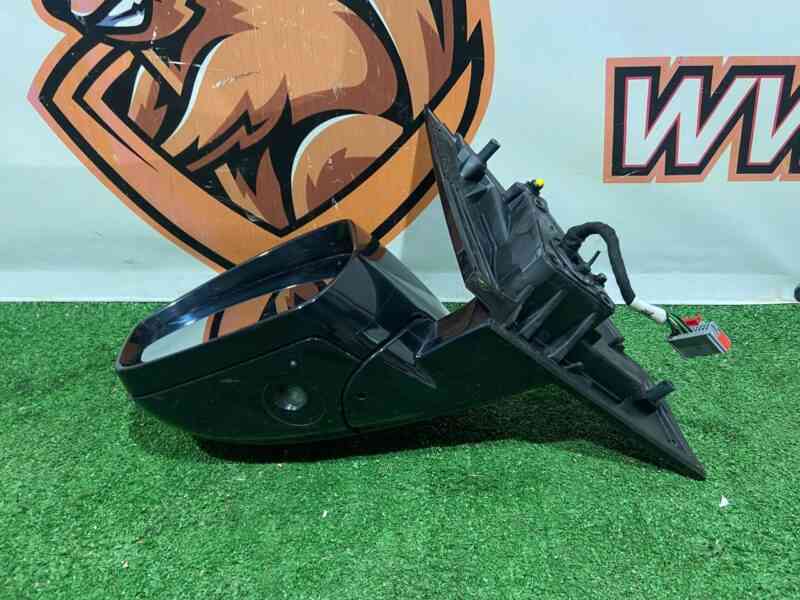 LR072949 Left exterior mirror 10 pin Land Rover Discovery Sport L550 (2015-) used cost 320 € in stock 1 pcs.
