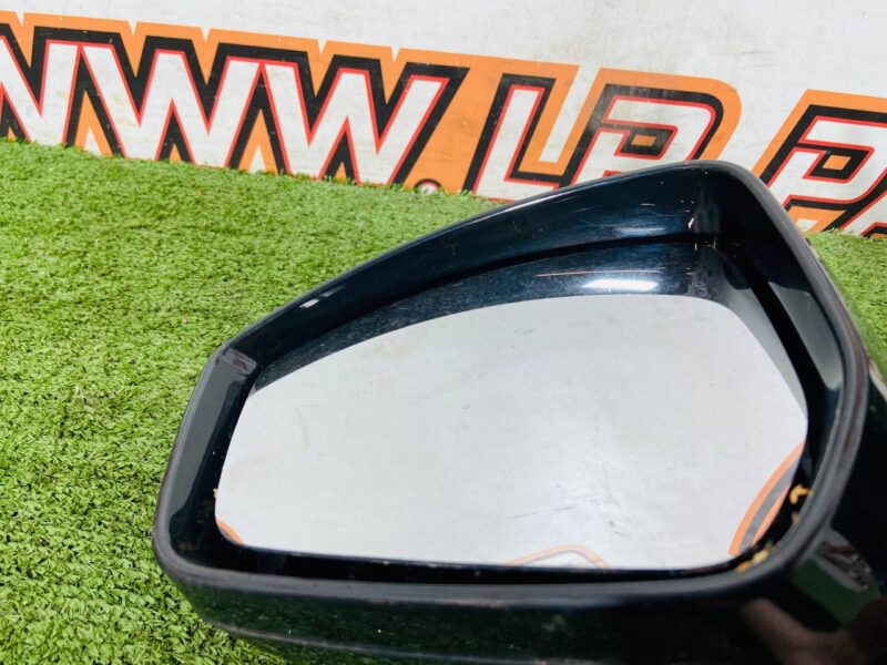 LR072949 Left exterior mirror 10 pin Land Rover Discovery Sport L550 (2015-) used cost 320 € in stock 1 pcs.