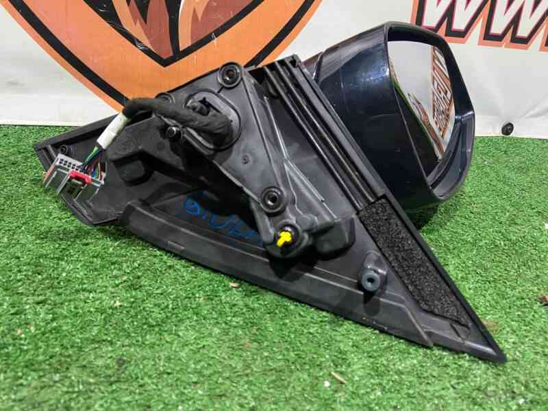 LR072949 Left exterior mirror 10 pin Land Rover Discovery Sport L550 (2015-) used cost 320 € in stock 1 pcs.