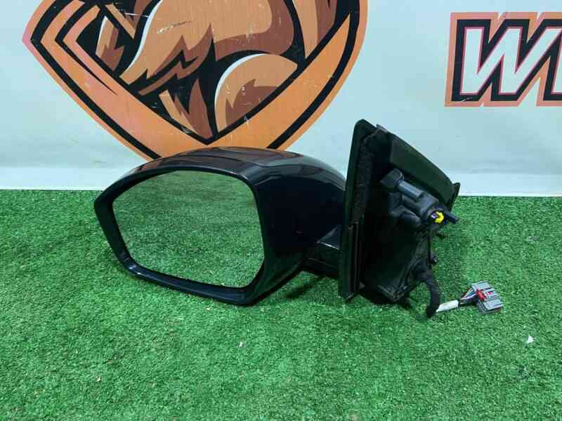 LR072949 Left exterior mirror 10 pin Land Rover Discovery Sport L550 (2015-) used cost 320 € in stock 1 pcs.