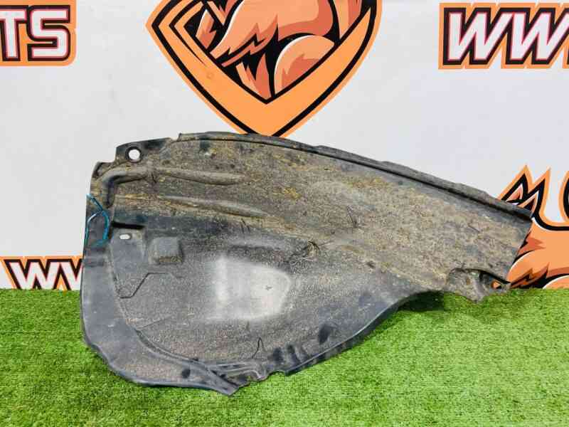 LR074800 Front right mudguard (rear part) Land Rover Discovery Sport L550 (2015-) Used cost 65 € in stock 5 pcs.
