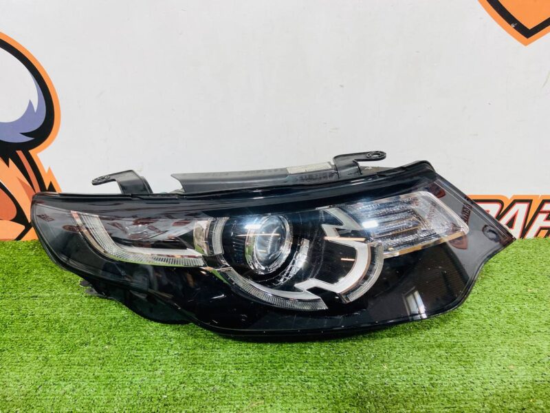 LR076132 Headlight right Bixenon non-adaptive Land Rover Discovery Sport L550 (2015-) Used - Image 24