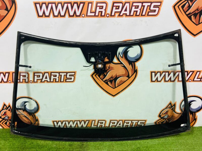 LR184657 Windshield Range Rover Evoque L538 (2012-2018) Used cost 300 € in stock 1 pcs.