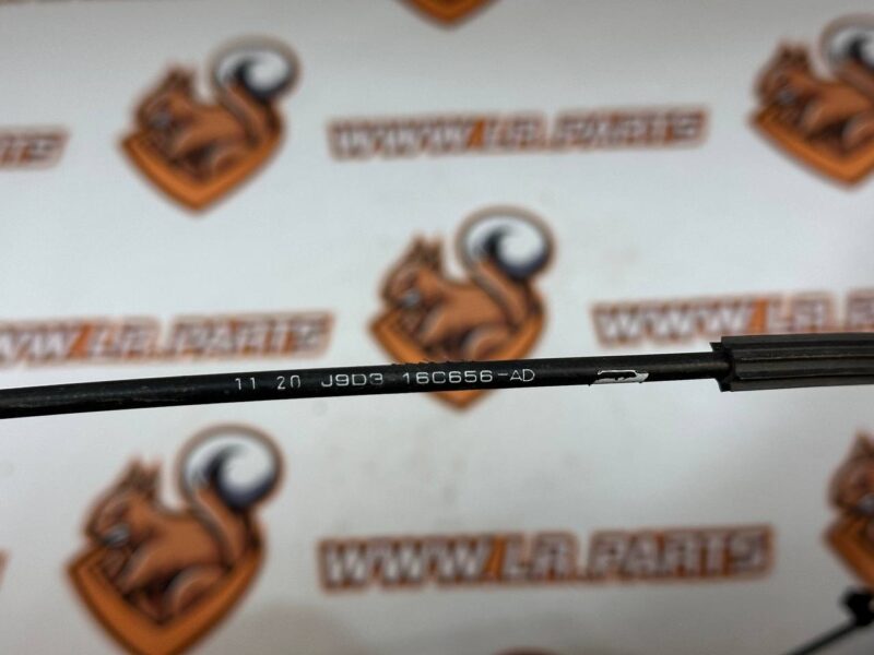 T4K12760 Hood cable Jaguar I-Pace X590 (2018-) USED cost 30 € in stock 4 pcs.