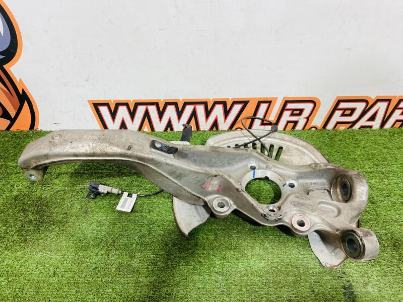T4K16517 Steering knuckle (pin) front left Jaguar I-Pace X590 (2018-) Used cost 450 € in stock 1 pcs.