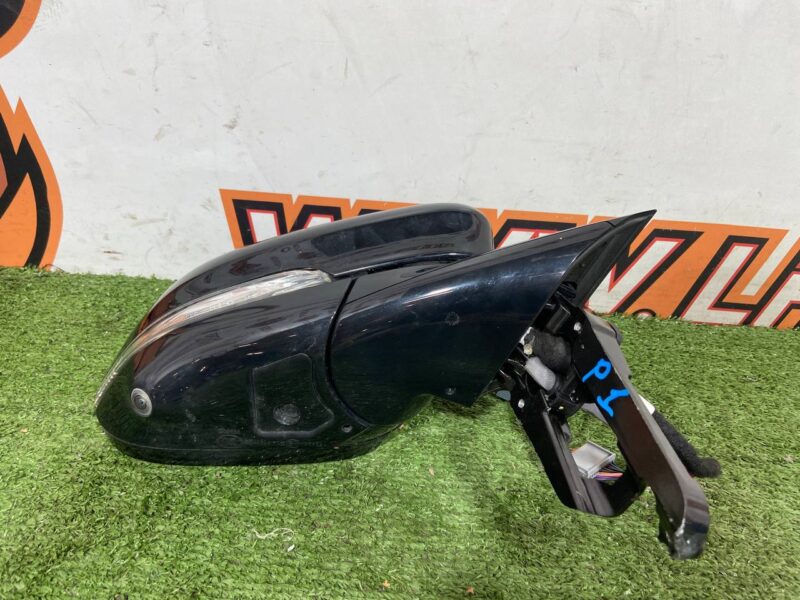 T4K16569 Outside right mirror Jaguar I-Pace X590 (2018-) Used cost 500 € in stock 1 pcs.
