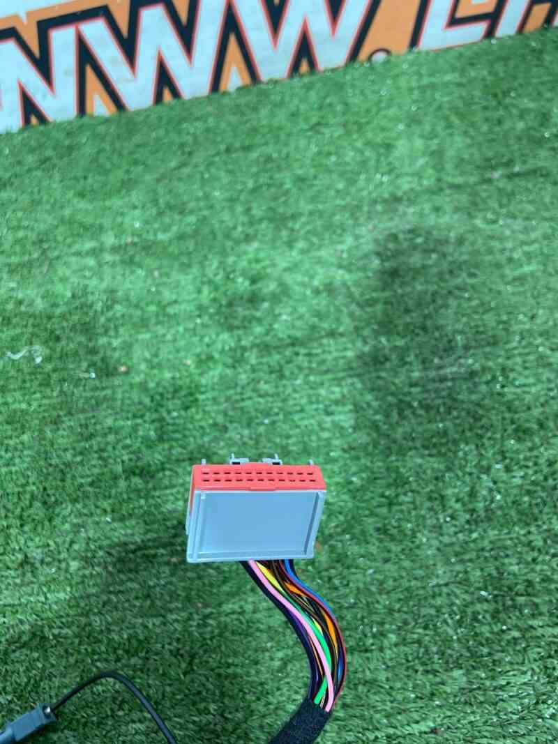 T4K16569 Outside right mirror Jaguar I-Pace X590 (2018-) Used cost 500 € in stock 1 pcs.