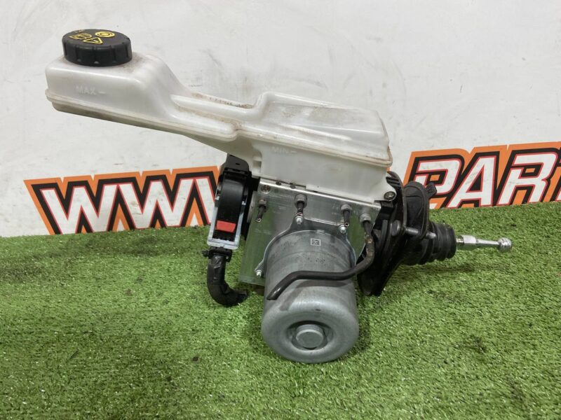 T4K16576 ABS unit Jaguar I-Pace X590 (2018-) USED cost 500 € in stock 2 pcs.