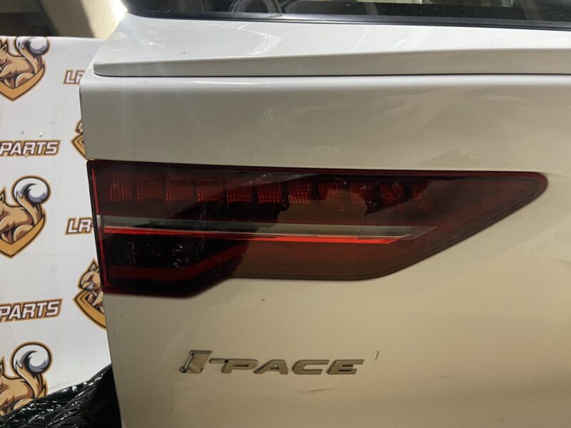 T4K16652 Rear left tail light Jaguar I-Pace (2018-) used cost 200 € in stock 4 pcs.