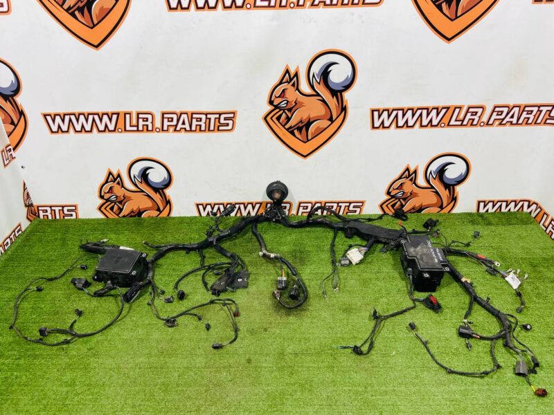 T4K18565 Wiring Jaguar I-Pace X590 (2018-) Used cost 600 € in stock 5 pcs.