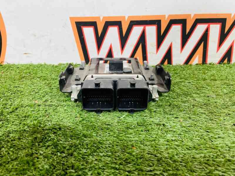 T4K4069 Powertrain control unit Jaguar I-Pace (2018-) Used cost 250 € in stock 5 pcs.