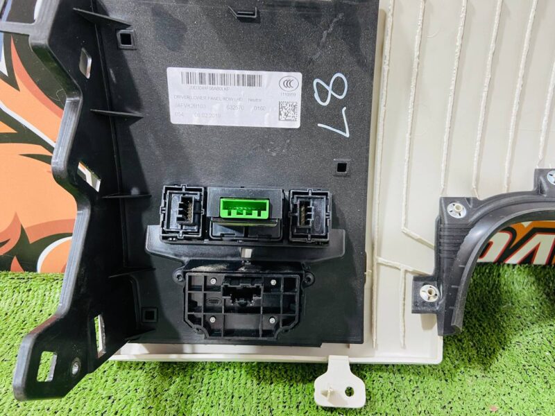 T4K4234LKP Knee Bumper Jaguar I-Pace X590 (2018-) Used cost 50 € in stock 1 pcs.