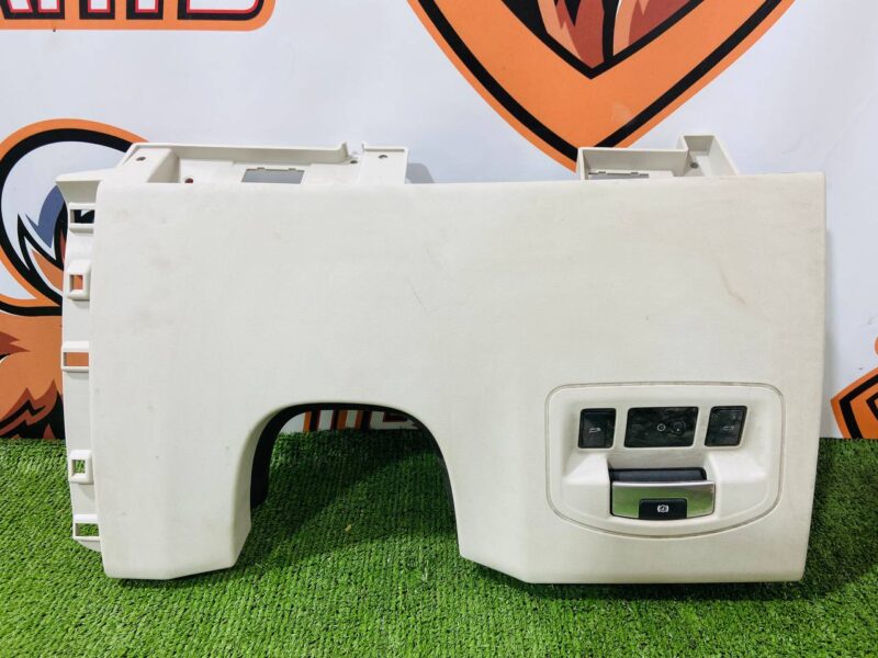 T4K4234LKP Knee Bumper Jaguar I-Pace X590 (2018-) Used cost 50 € in stock 1 pcs.