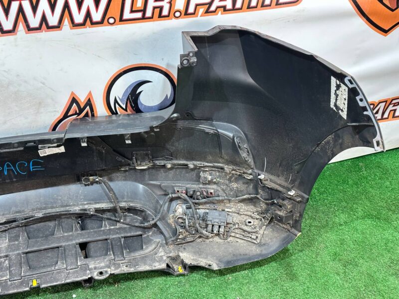 T4K5807LML Rear bumper for 6 sensors Jaguar I-Pace X590 (2018-) Used - Image 17