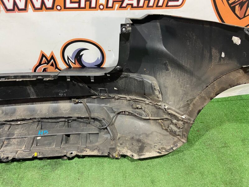 T4K5807LML Rear bumper for 6 sensors Jaguar I-Pace X590 (2018-) Used cost 900 € in stock 2 pcs.