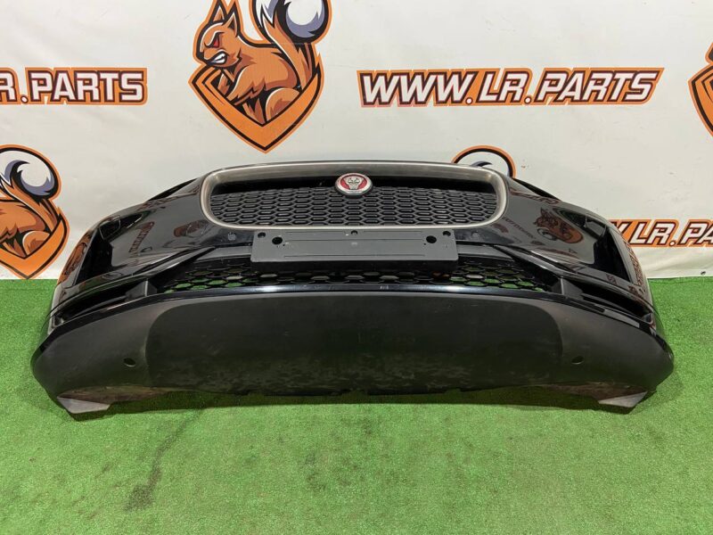 T4K5982LML Front bumper assembly 6 sensors Jaguar I-Pace X590 (2018-) Used cost 2 600 € in stock 2 pcs.