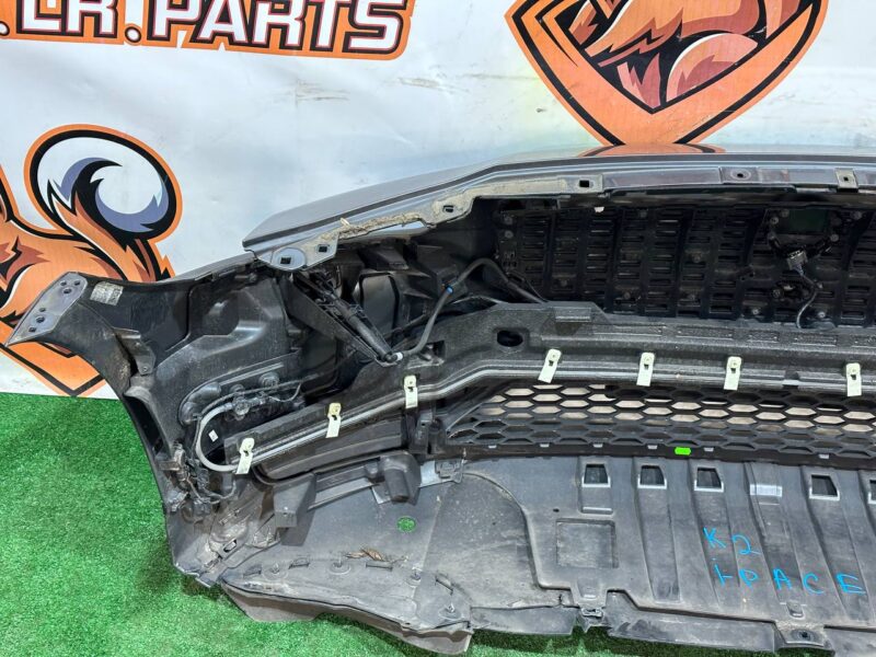 T4K5982LML Front bumper assembly 6 sensors Jaguar I-Pace X590 (2018-) Used - Image 27