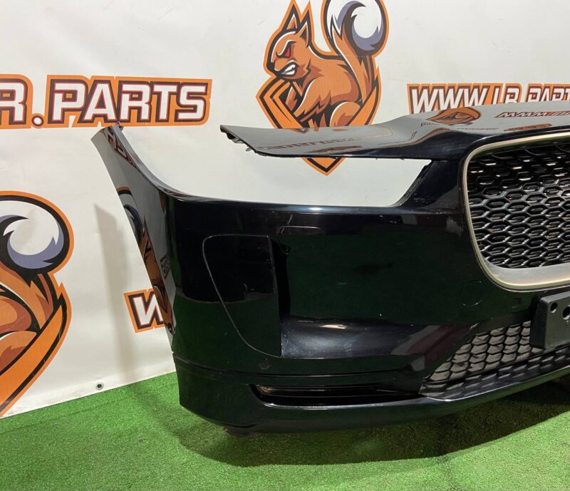 T4K5982LML Front bumper assembly 6 sensors Jaguar I-Pace X590 (2018-) Used cost 2 600 € in stock 2 pcs.