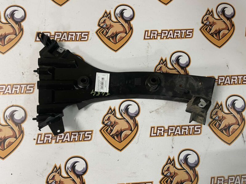 J9C12481 Rear right bumper mounting bracket Jaguar E-Pace X540 (2017-) Used cost 25 € in stock 1 pcs.