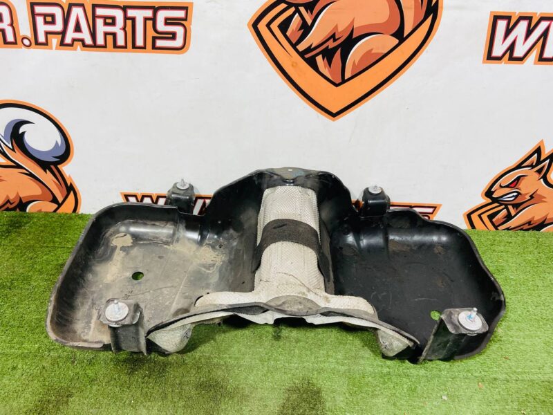 J9C20046 Fuel tank guard Jaguar E-Pace X540 (2017-) Used cost 100 € in stock 1 pcs.