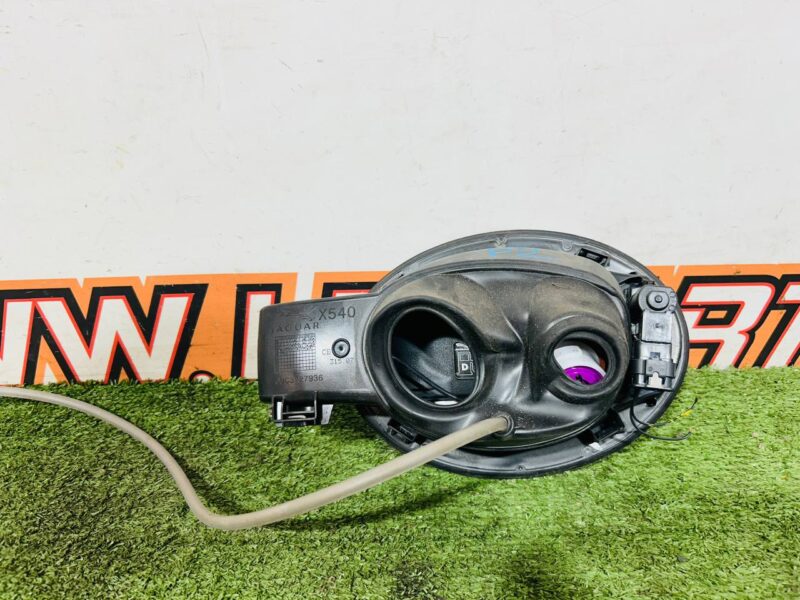 J9C2132 Jaguar E-Pace X540 (2017-) Fuel Filler Housing Used cost 30 € in stock 1 pcs.