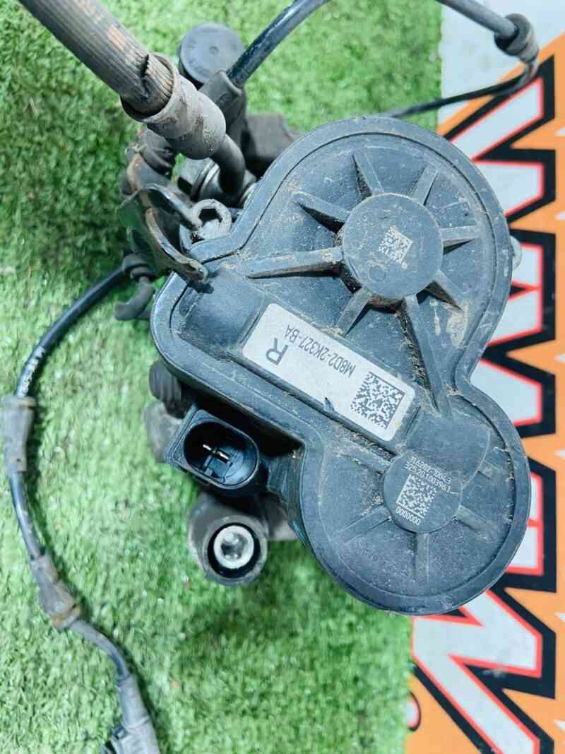 J9C25314 Rear right caliper Jaguar E-Pace X540 (2017-) USED cost  € in stock 2 pcs.