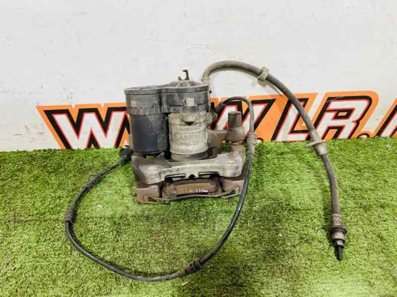 J9C25314 Rear right caliper Jaguar E-Pace X540 (2017-) USED cost  € in stock 2 pcs.