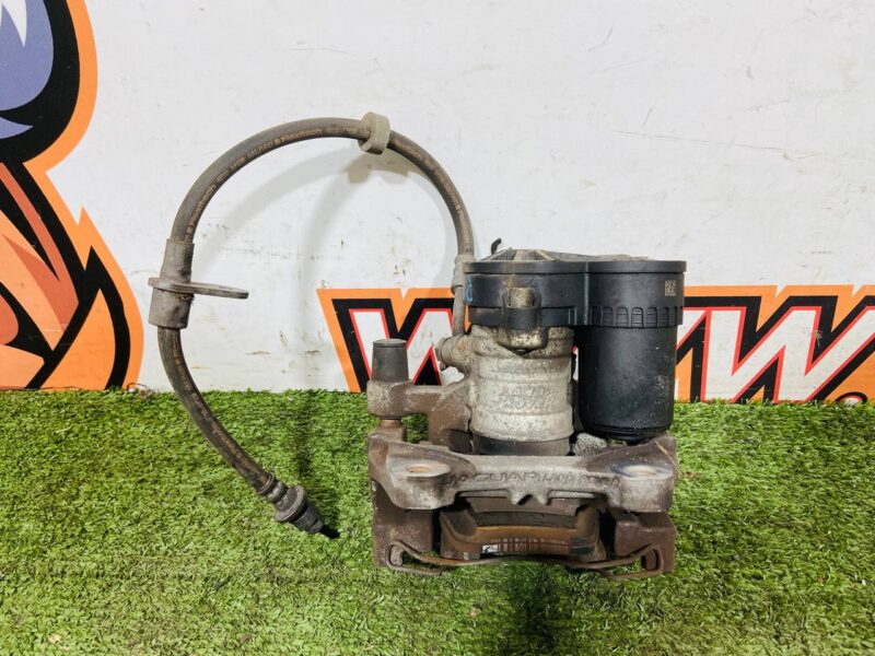 J9C25315 Rear left support Jaguar E-Pace X540 (2017-) Used cost  € in stock 2 pcs.
