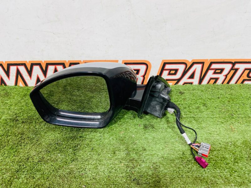 J9C28997 Left exterior mirror complete Jaguar E-Pace X540 (2017-) Used cost  € in stock 1 pcs.