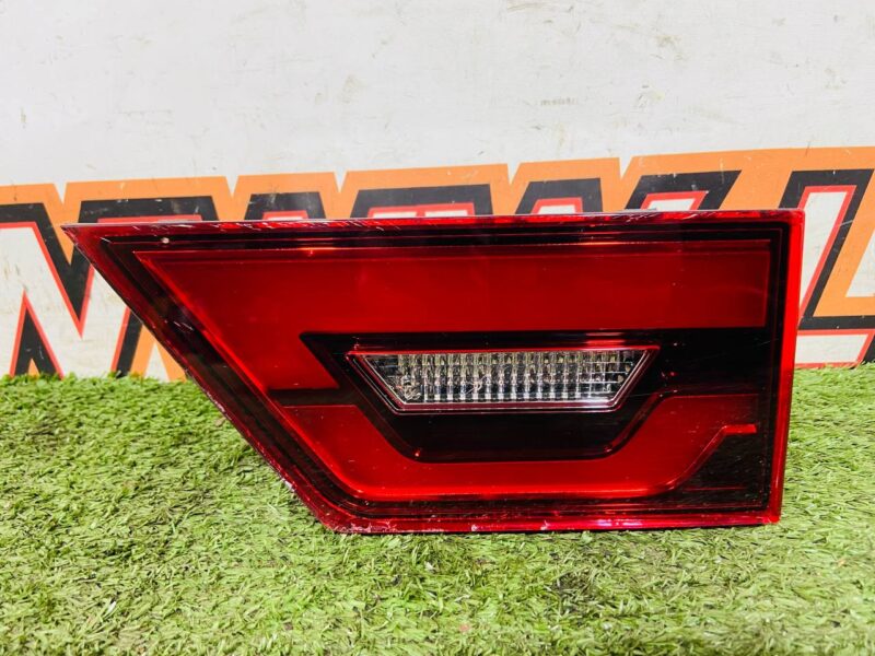 J9C33166 Rear right light in the trunk lid Jaguar E-Pace X540 (2017-) Used cost 120 € in stock 1 pcs.