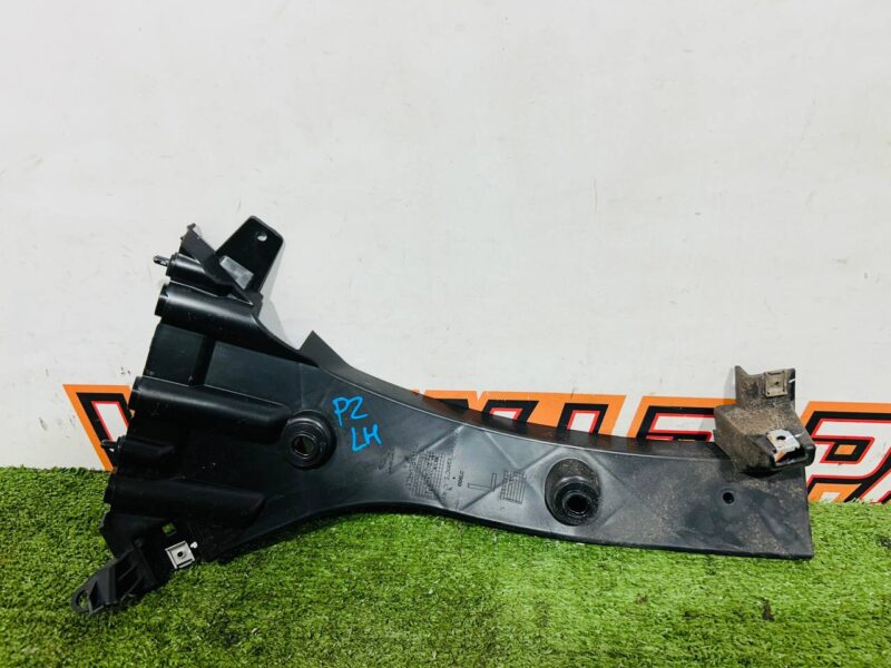 J9C4986 Rear bumper mounting bracket left Jaguar E-Pace X540 (2017-) Used cost 37 € in stock 1 pcs.