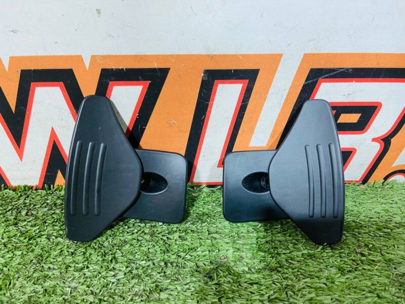 LR028874KIT Paddle shift kit Range Rover Velar L560 (2018-) Used cost  € in stock 1 pcs.