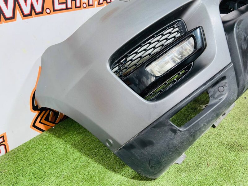 LR045028 Front bumper complete Range Rover Sport L494 (2014-2022) Used cost 1 200 € in stock 1 pcs.