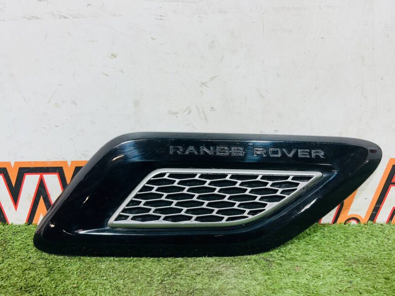 LR052980 Hood deflector right Range Rover Sport L494 (2014-2022) Used cost 85 € in stock 1 pcs.
