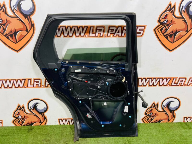 LR061285KIT2 Rear left door complete Land Rover Discovery Sport L550 (2015-) Used cost  € in stock 1 pcs.