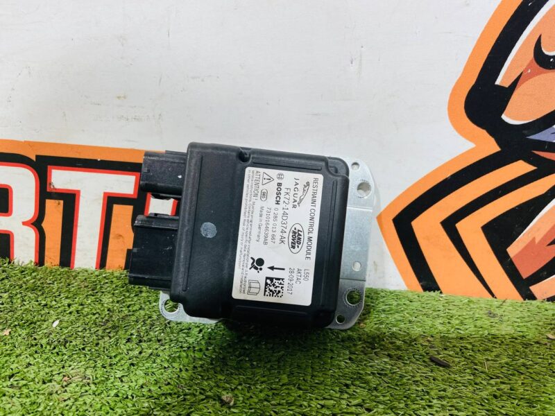 LR062161 Airbag control unit Land Rover Discovery Sport L550 (2015-) USED cost 105 € in stock 1 pcs.